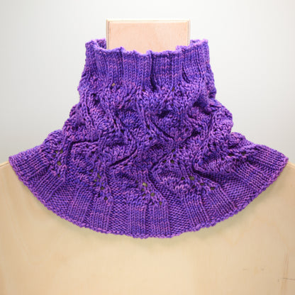 Meander Cowl